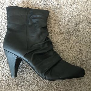 Black boot